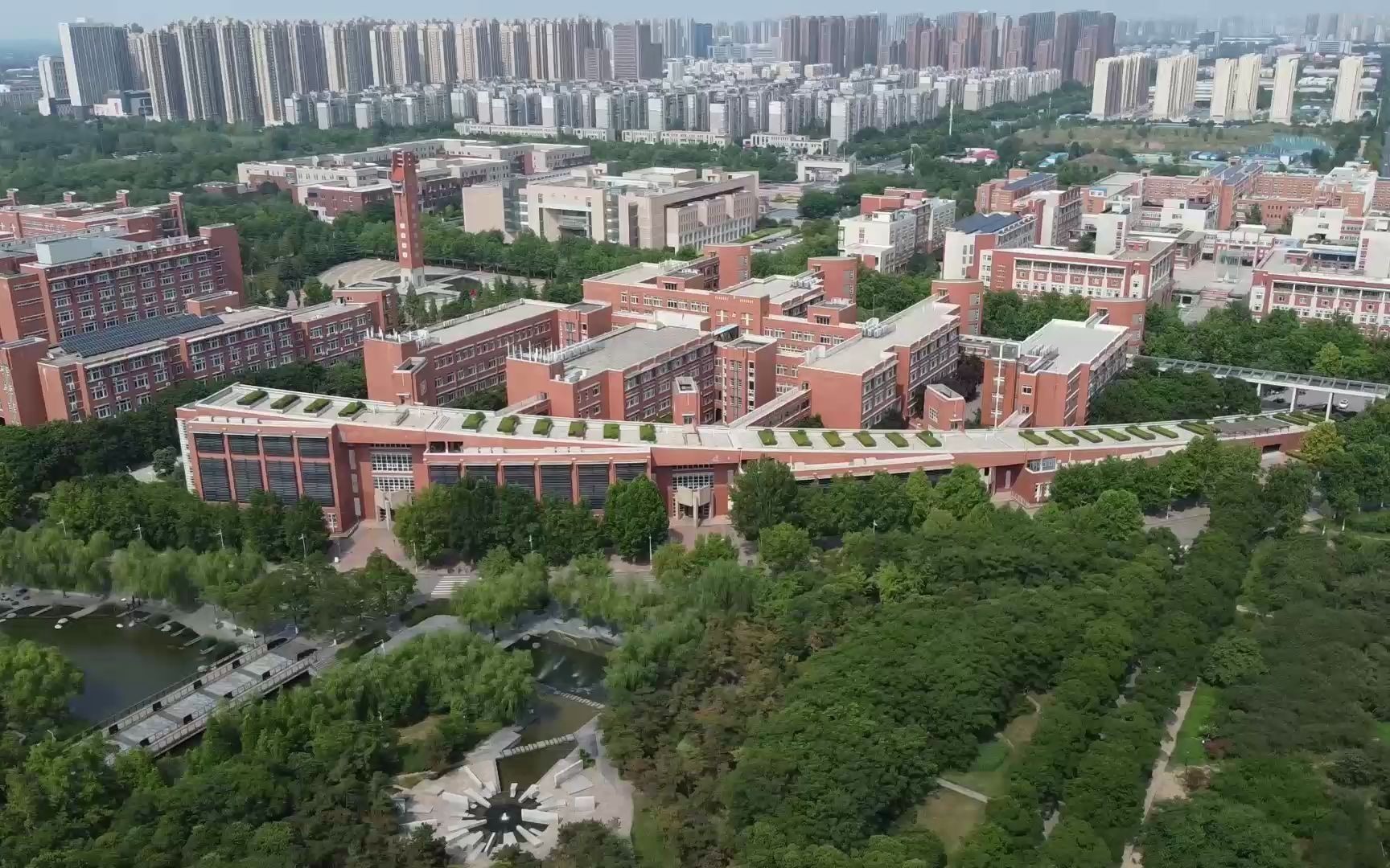 [图]郑州大学校园航拍