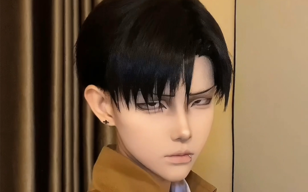 【利威尔】为了cos兵长所以长成这样的