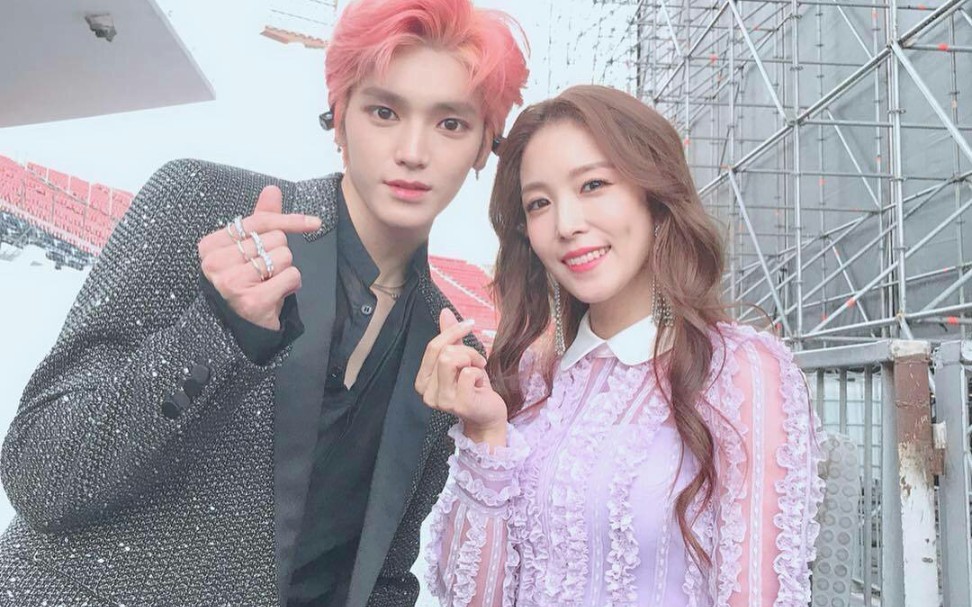 【澄清】李泰容抱宝儿 宝儿姐姐大概是说自己腰酸背痛什么的绒绒就去