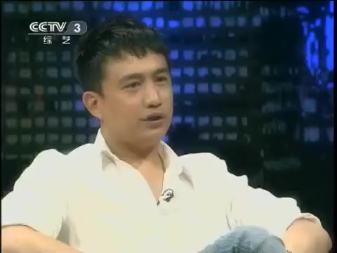 [图]【 黄磊】《文化视点》 20110607 黄磊的选择