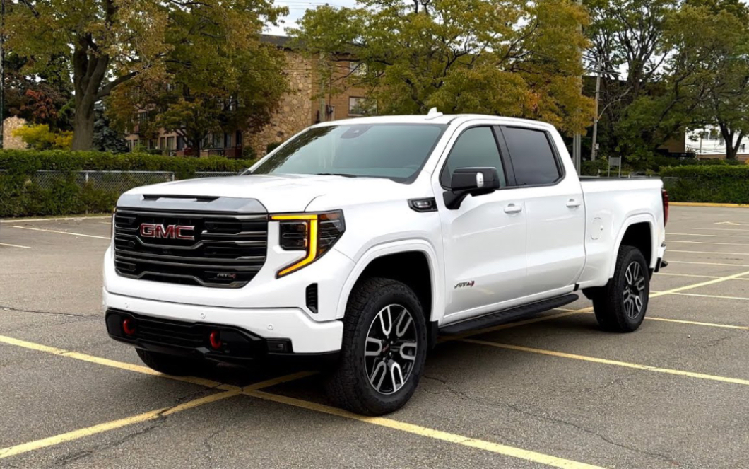 硬汉的标配2023 gmc sierra 1500 at4