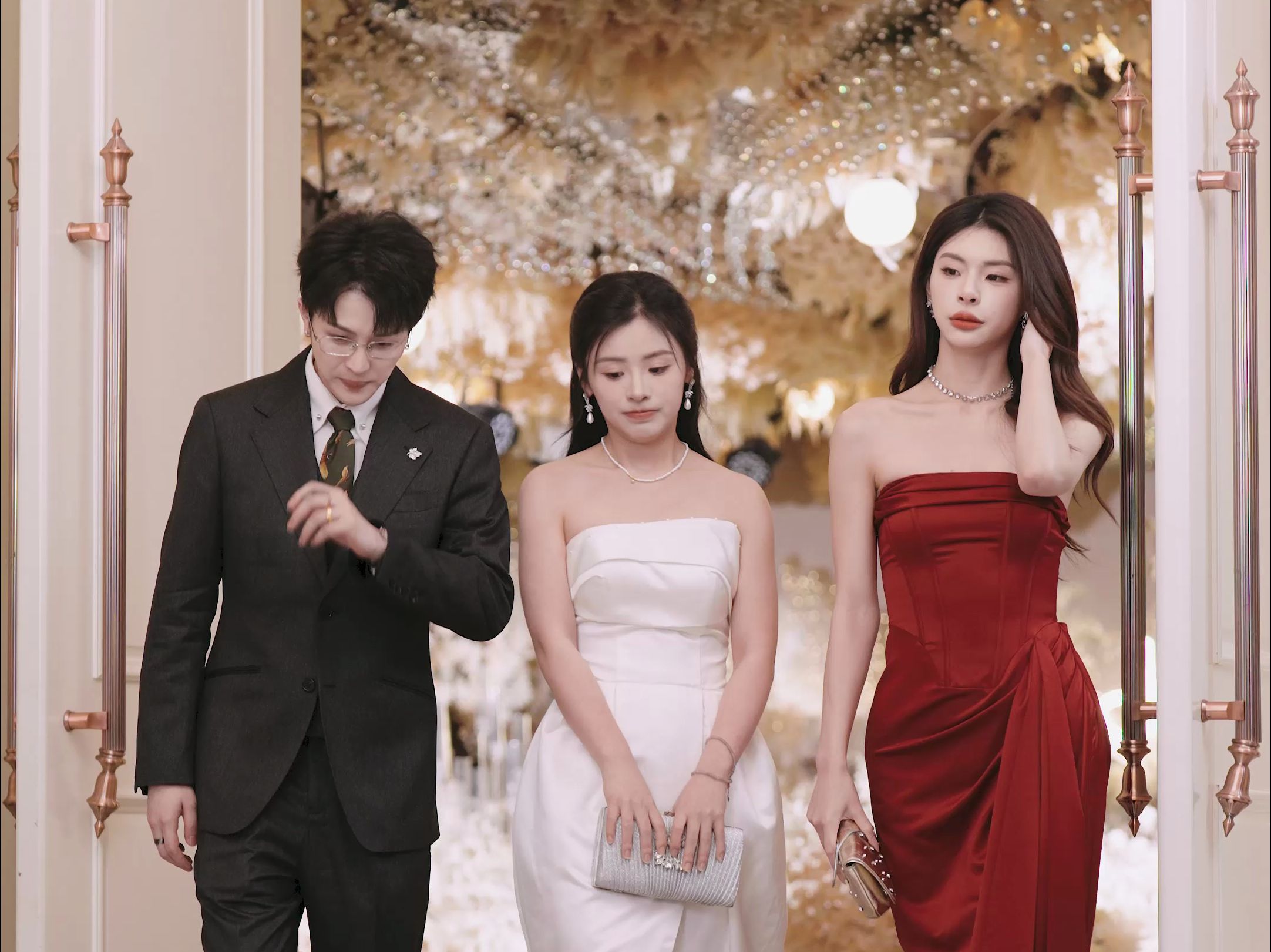 【秦苒】有一场分手给你五百万的恋爱,你谈不谈?