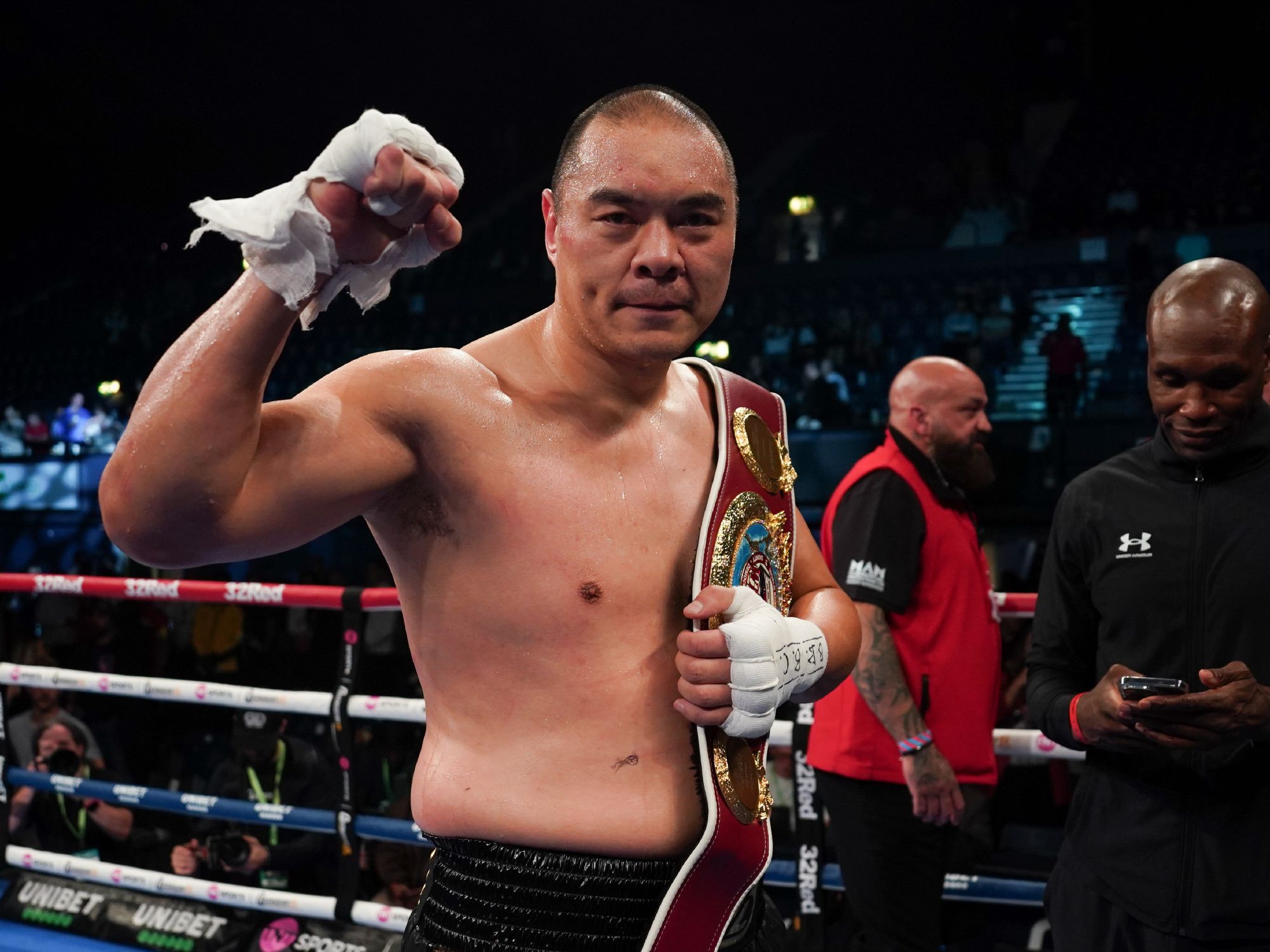 张志磊否认打假拳:二番战出场费降50%,我身价也大跌