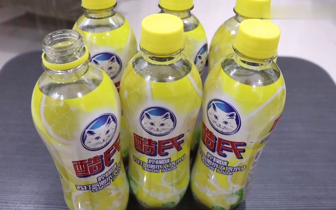 笨口拙舌测评白猫牌酷氏苏打气泡水,做洗洁精的跑去做饮料,喝完吐泡泡