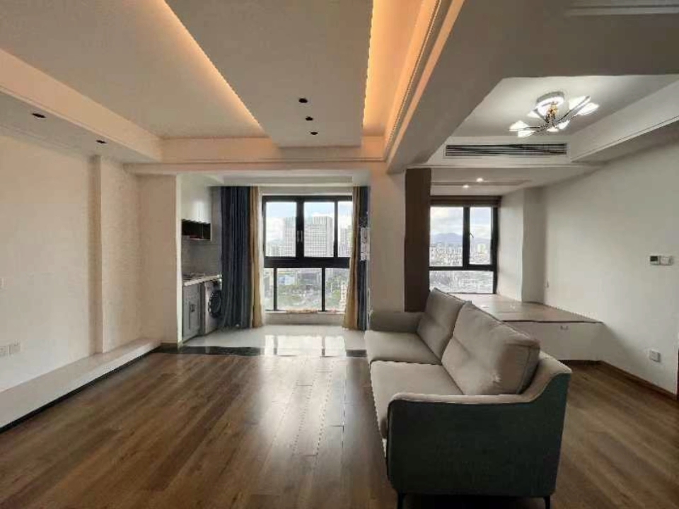 独家:金色华府高层88平精装修,带产权车位车棚,挂165万#临海卖房#临海