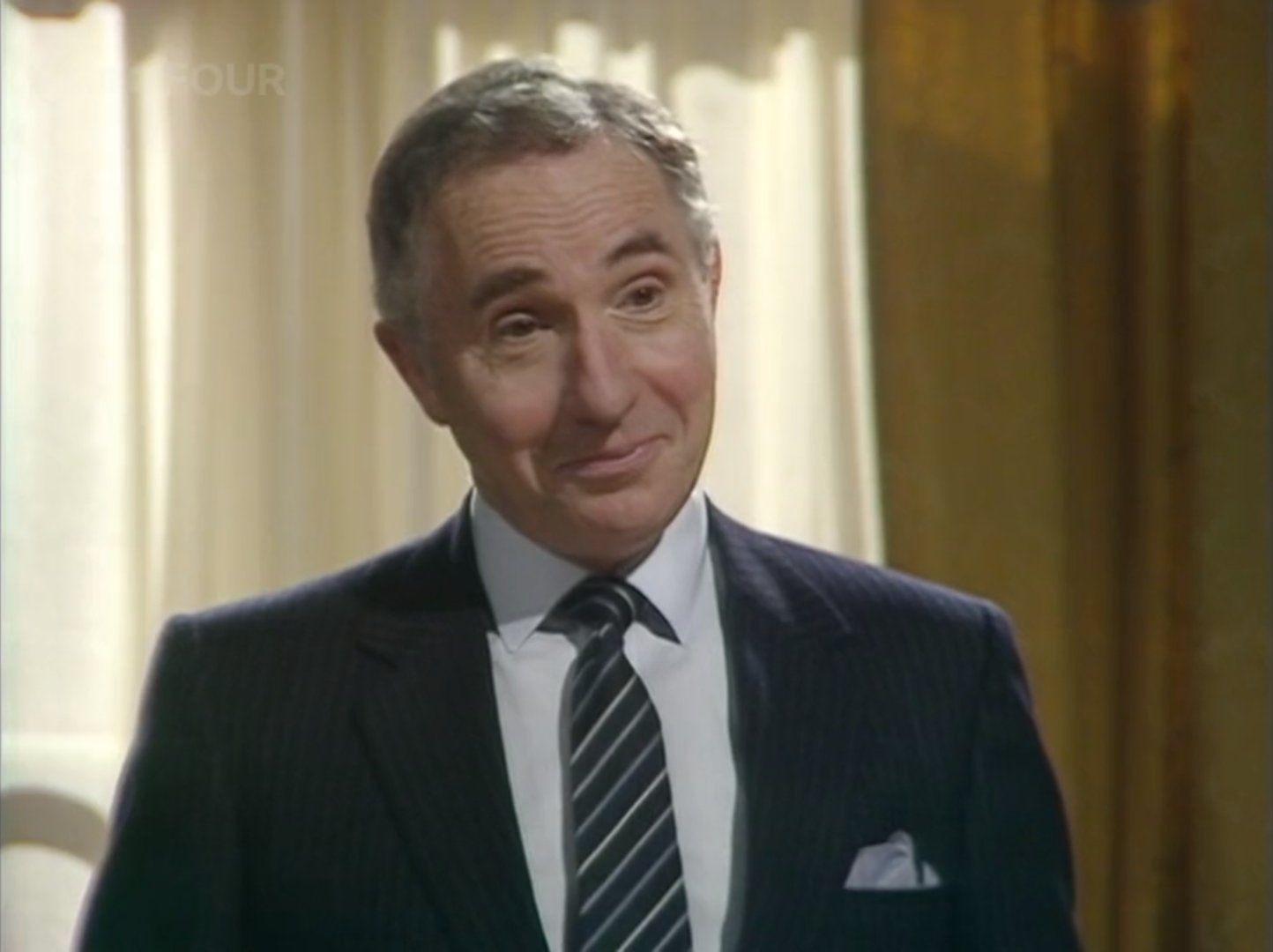 当美院新生挑战配音汉弗莱长难句