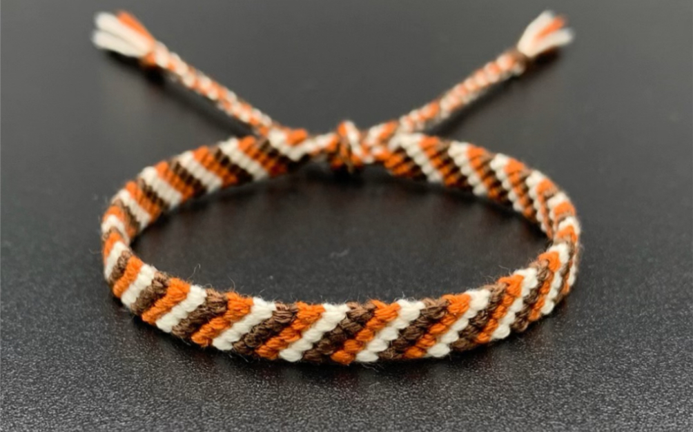 经典轮回手绳编法