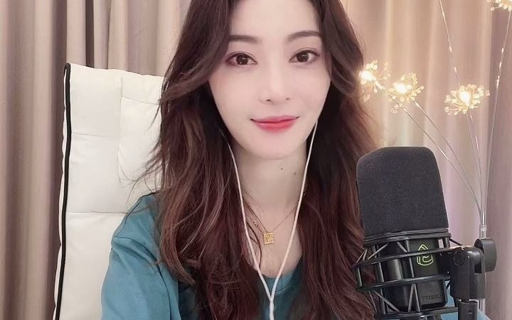 以沫momo2021070723时5分