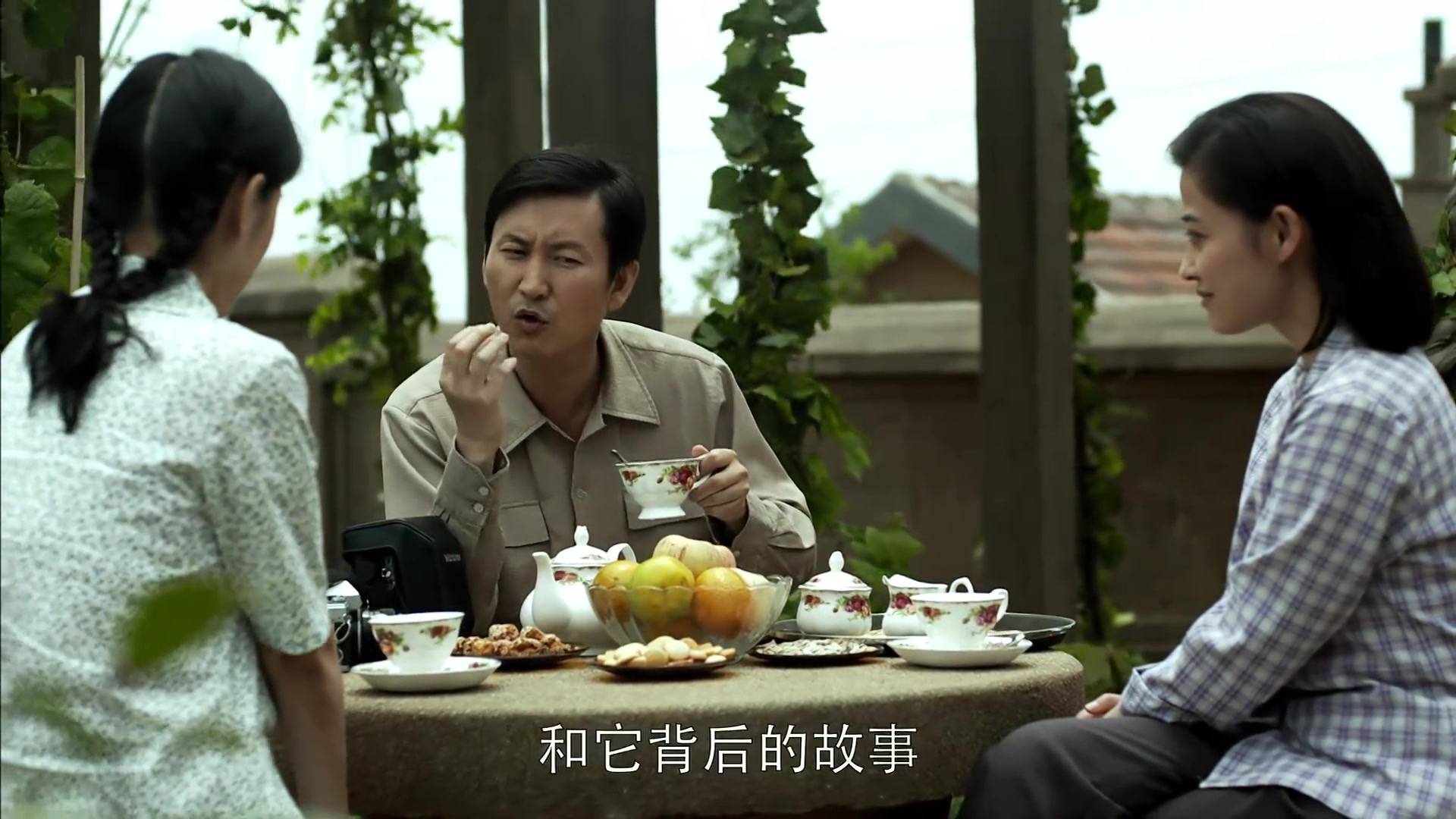 父母爱情:夏老师在安杰家喝咖啡,下秒说起咖啡起源,有学问