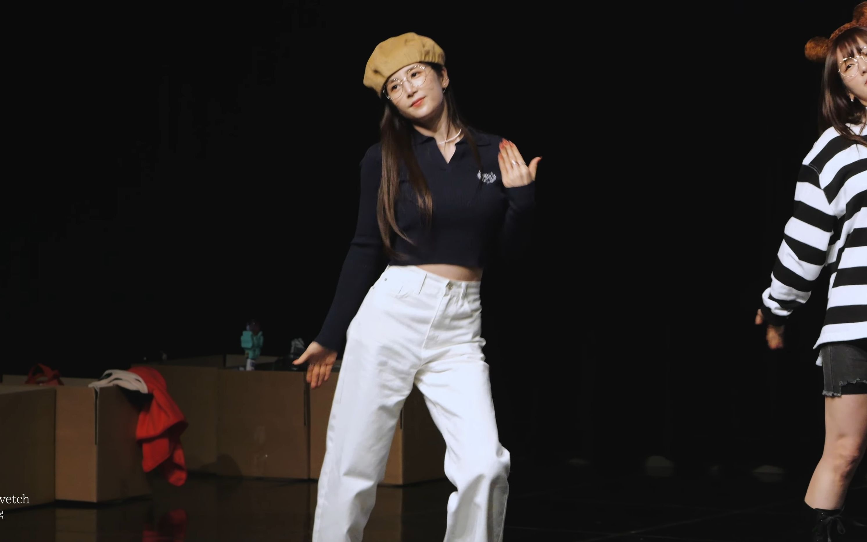 [apink 朴初珑.] 230425 apink 可爱的珑 dnd