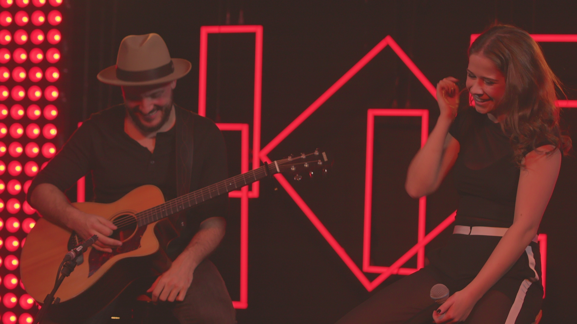 beastyoutubemusicacousticsessionlauratesoro