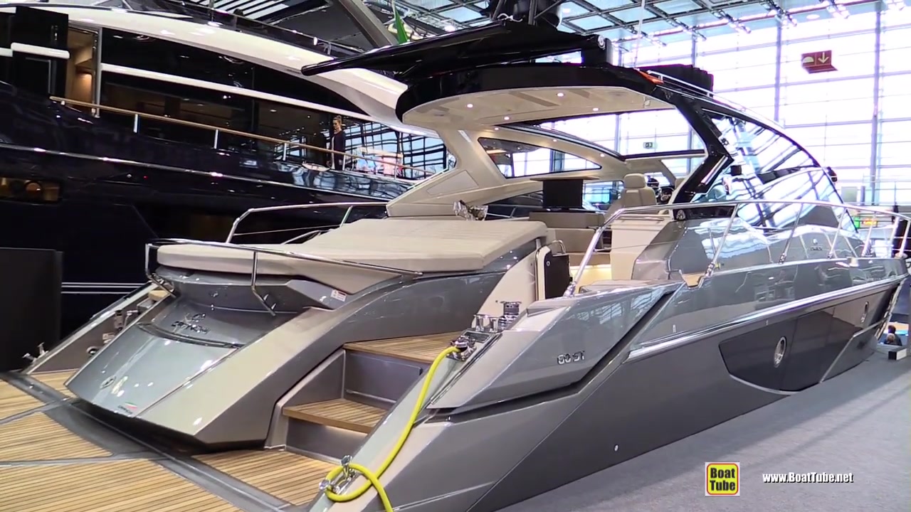 [图]2019 Cranchi 60 ST Luxury Yacht