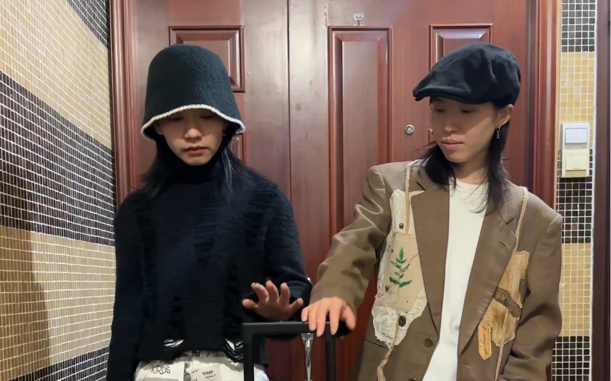 新年第一场演出，走，去成都～-房东的猫_FDDM-房东的猫_FDDM-哔哩哔哩视频