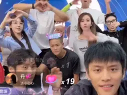 Tải video: 小杨哥失控一秒钟后笑嘻嘻上链接