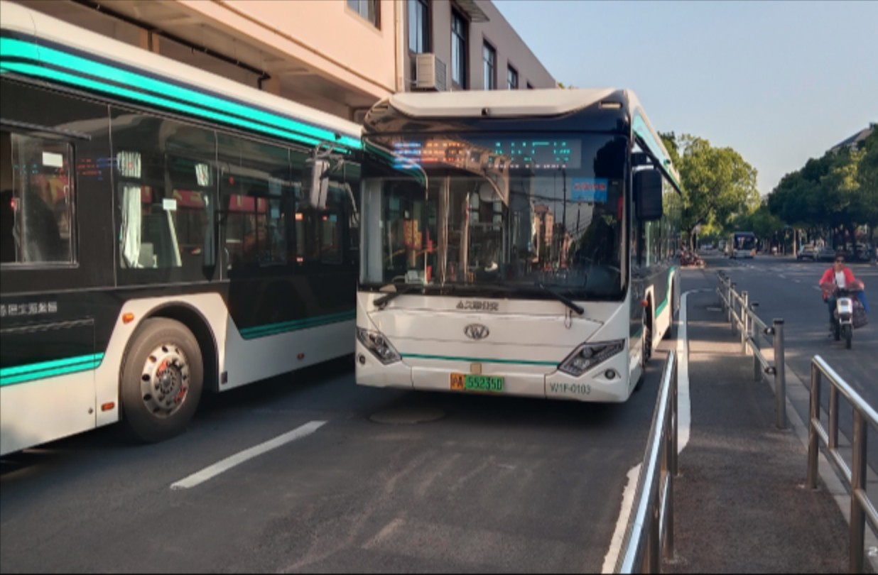 【共和新路重要干线]上海公交 巴士五公司 46路(岭南路保德路>人民