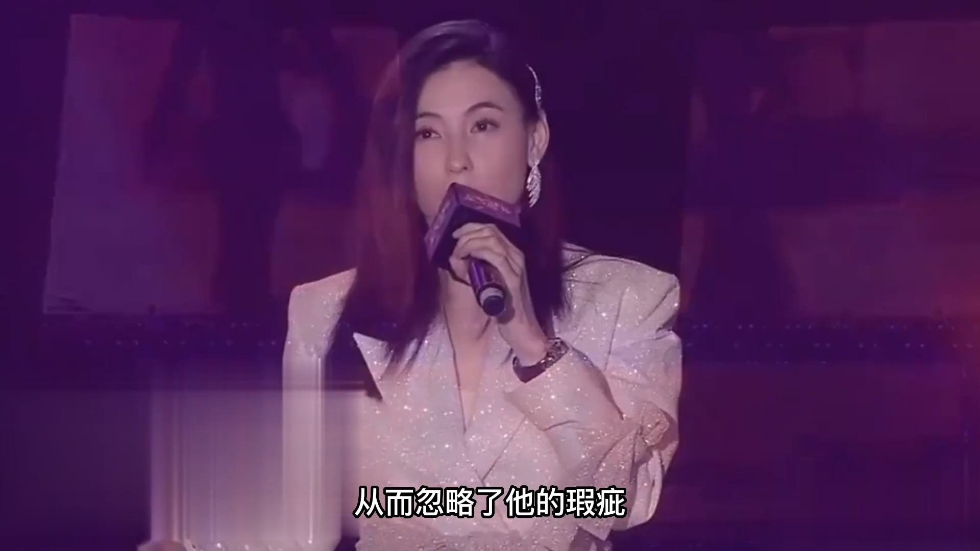 张柏芝来参加广东网红活动了,明星网红差别就是大