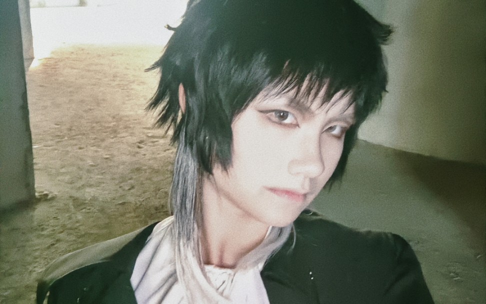 港黑港黑,整天吃灰