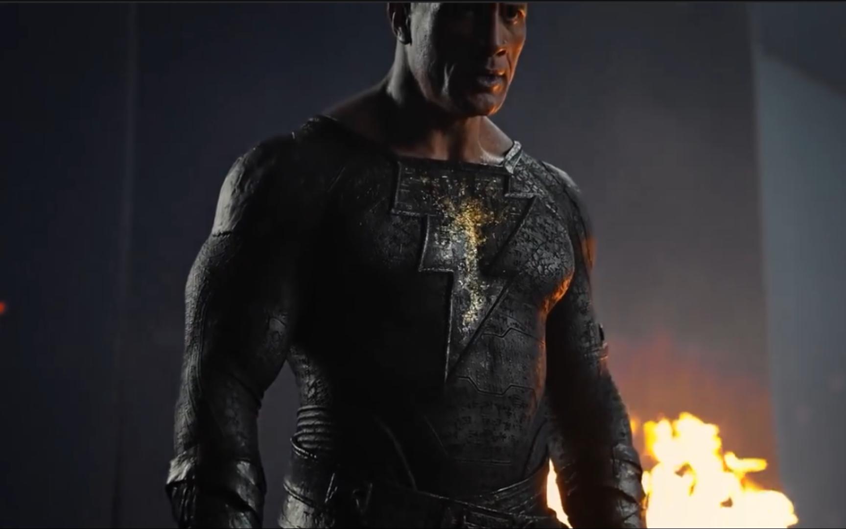 《黑亚当》最新制作特辑!超多可用的壁纸