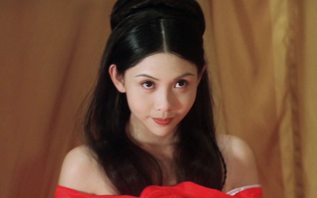 原来小圆脸也能这么性感,娱乐圈什么时候能再出一个邱淑贞呀?