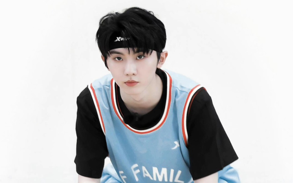 【时代少年团】【马嘉祺】一起来和马哥打卡,注意休息,天天开心,加油!