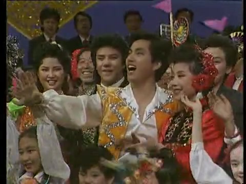 [图]今宵多美好 美好在今宵 1989年春节晚会《今宵多美好》大型认人现场