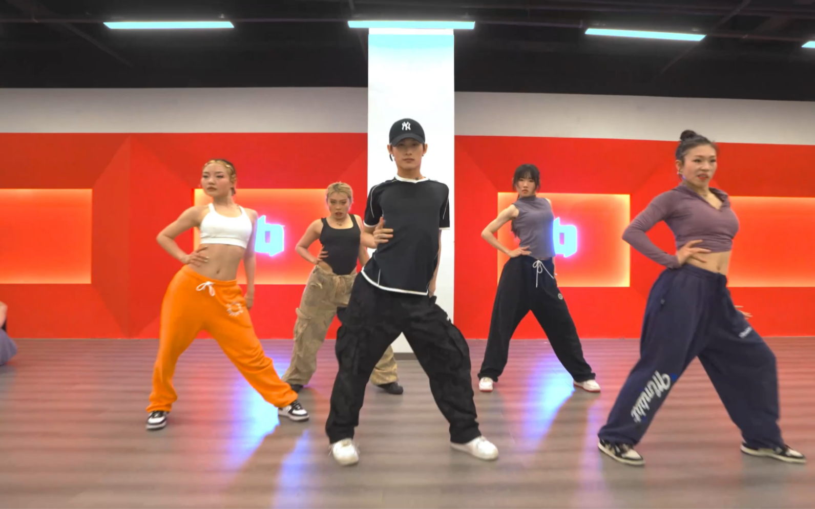 长沙ti舞蹈工作室五一集训营龙龙老师课堂/龙龙老师编舞 beyoncé