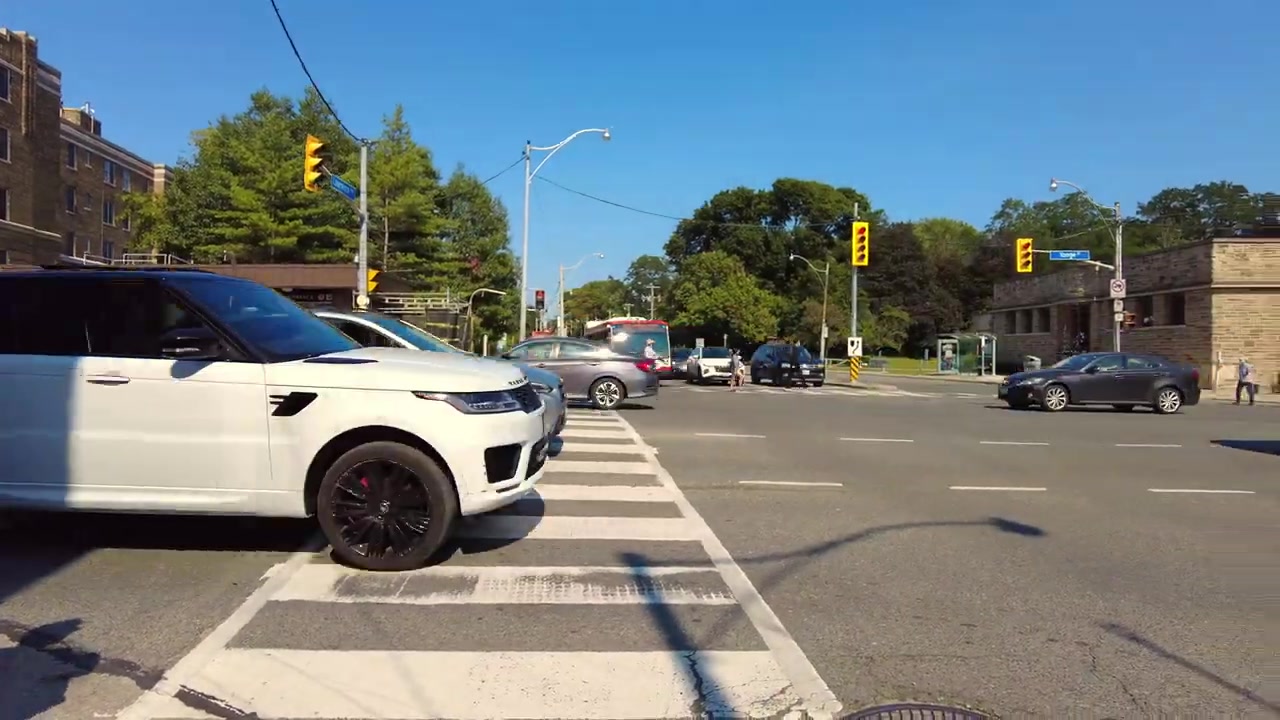 [图]Toronto Walk - Yonge St, Lawrence Park South