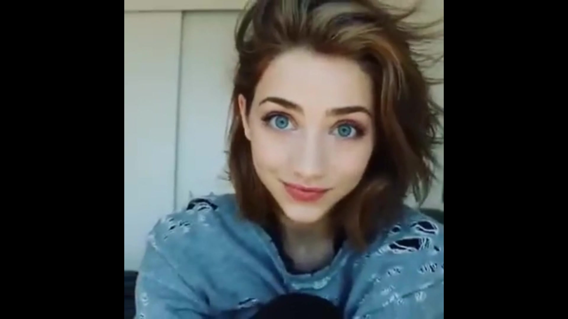 英国漂亮小姐姐emily rudd的颜艺表演小视频合集