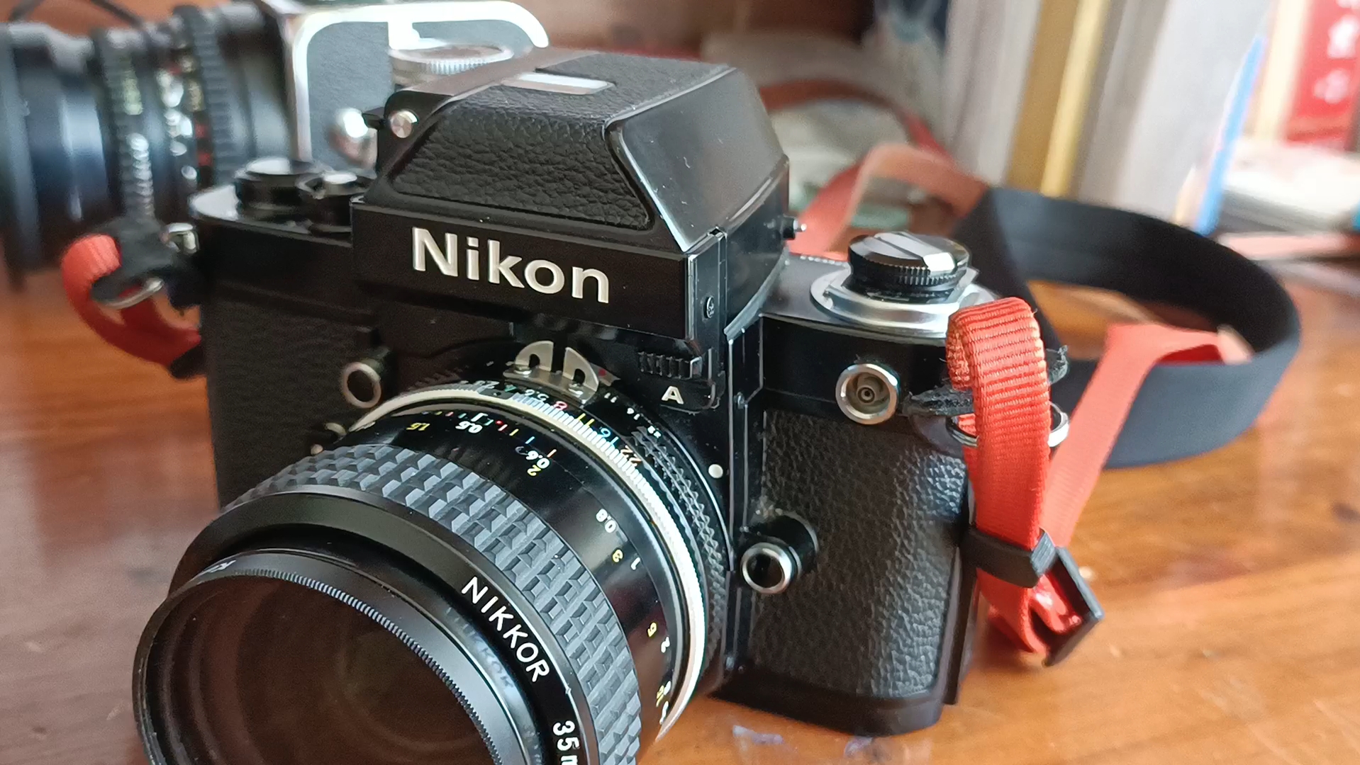 尼康 f2 最爱的两台135机械单反相机之一