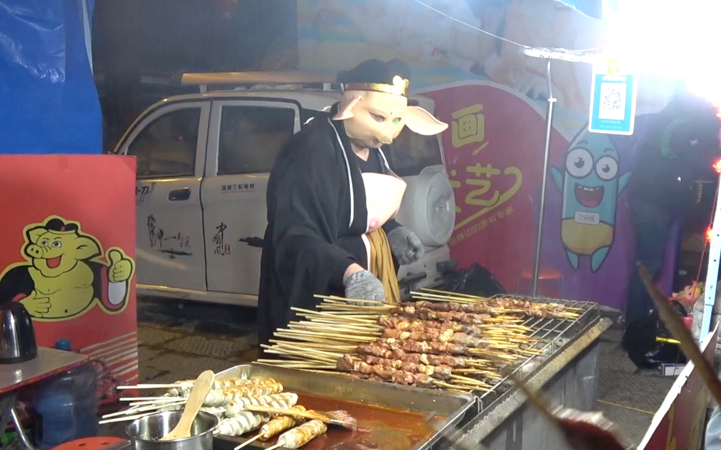 猪八戒改行卖烤肉街头路人笑了烤的是羊肉还是猪肉