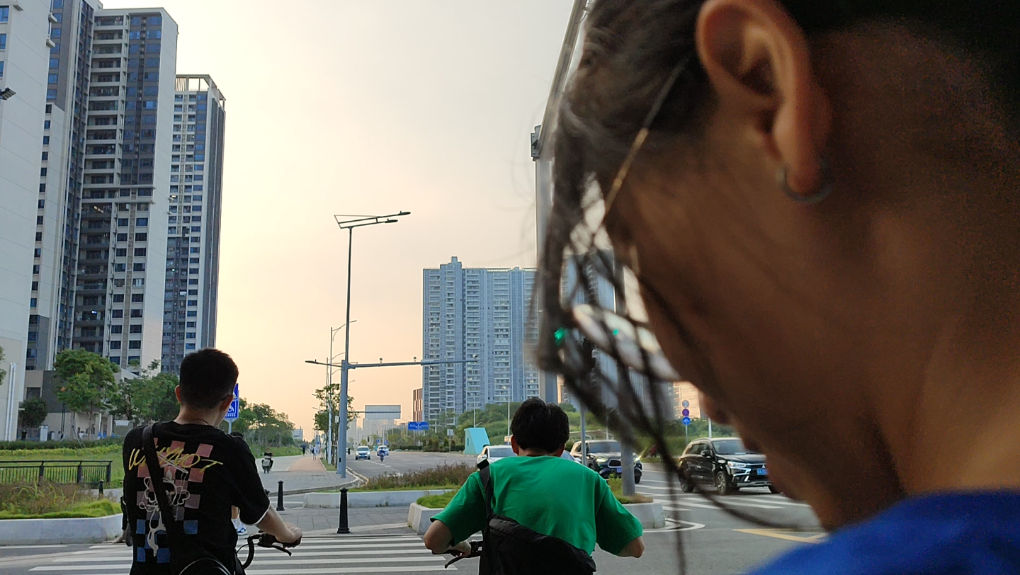 [图]夏天 傍晚 夕阳和你