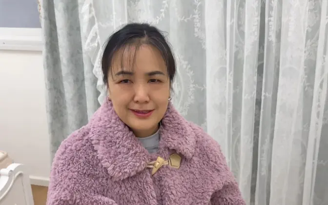 小时候总和你顶嘴，长大后也总是下定决心要挣很多钱给你花