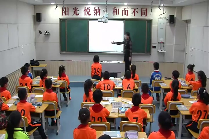 [图]『获奖』青岛版小学数学二年级上册_相关链接（连乘、连除、乘除混合运算）-李老师_优质课公开课教学视频