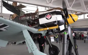 Download Video: 【搬】FW190整备和座舱展_德国齐尔肖小镇的博物馆__FOCKE WULF 190 - 14 Cylinder 1900hp