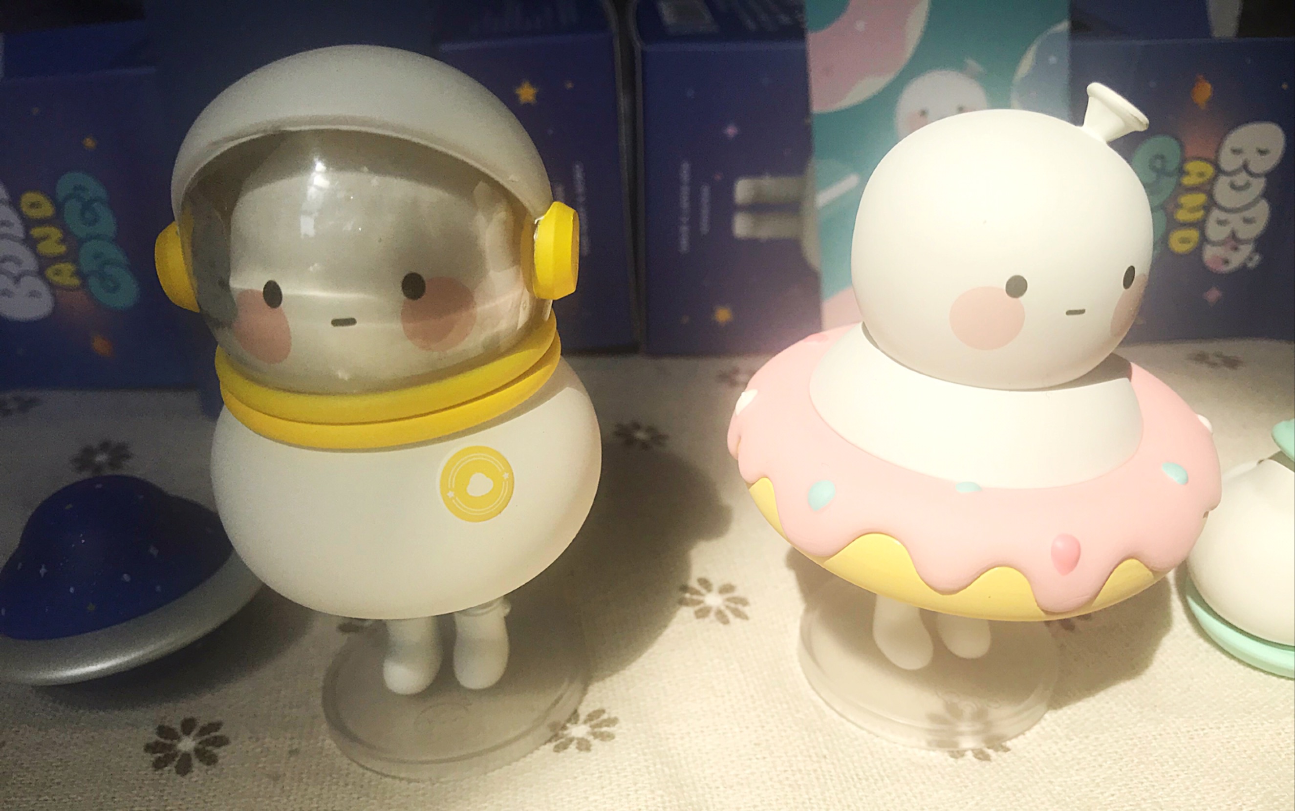 拆盲盒 bobo&coco气球人