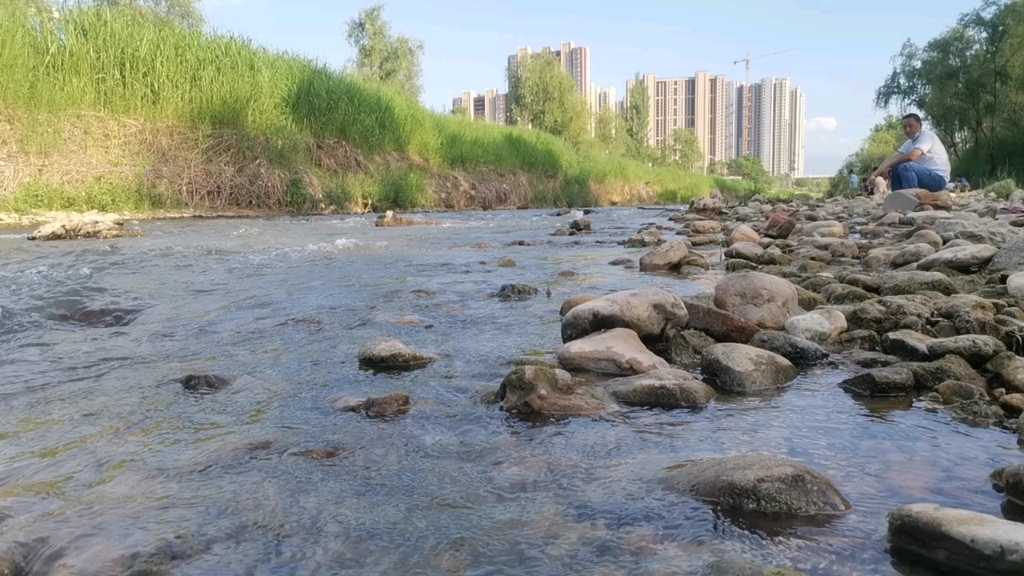 浐河潺潺流 美景使人游