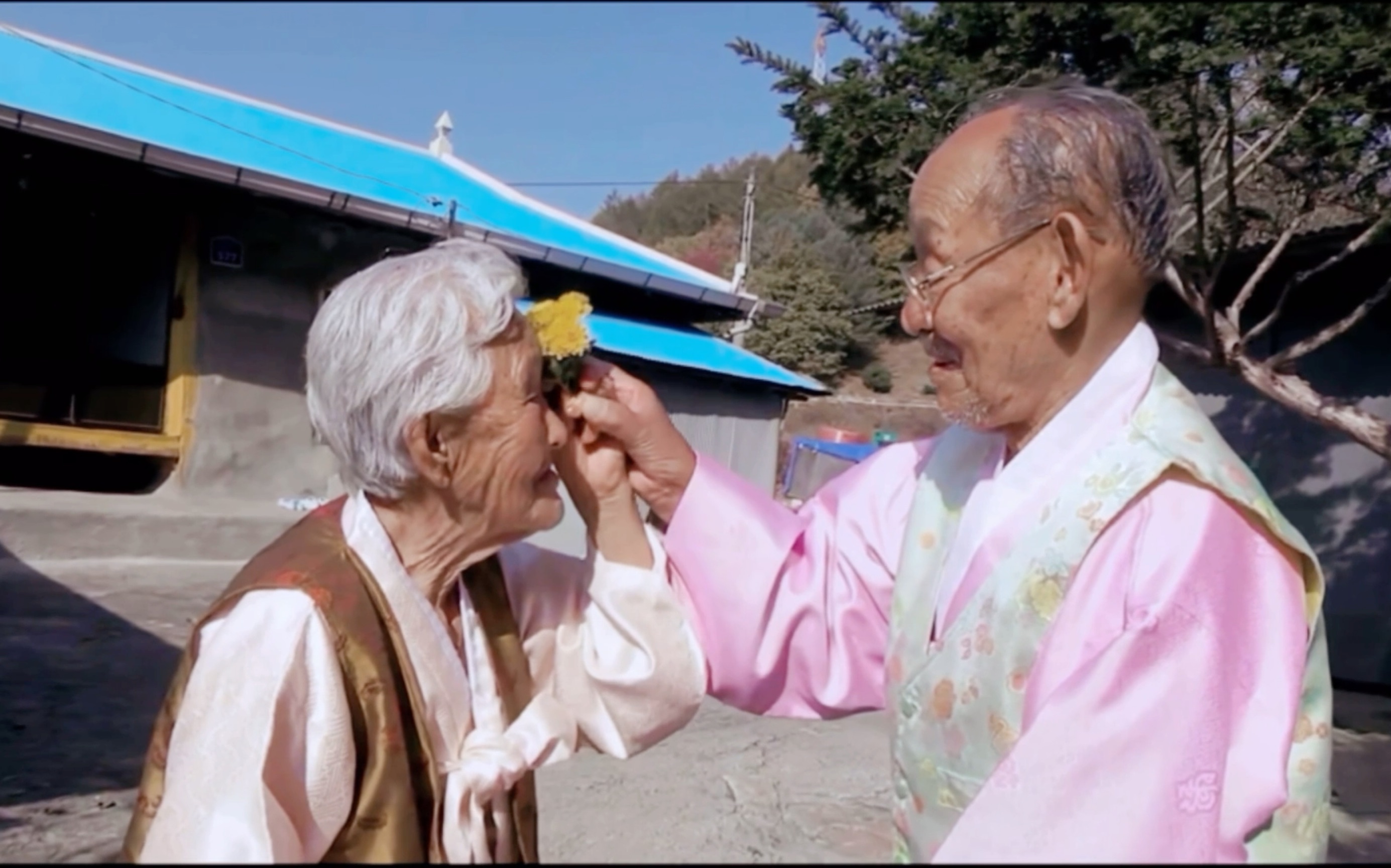 从14岁到89岁……【白发苍苍的爱情故事】