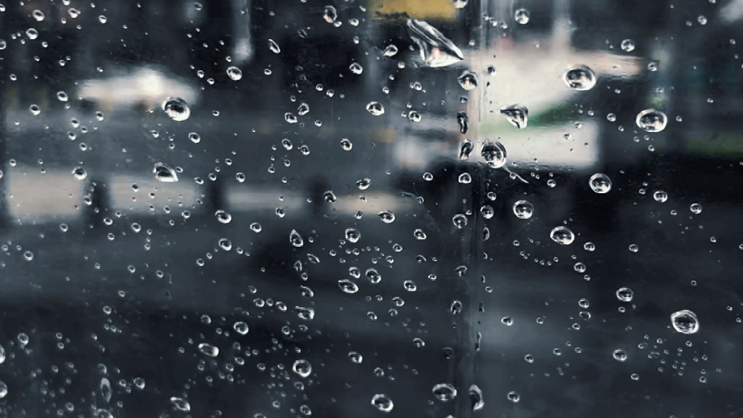 下雨天壁纸 伤感图片