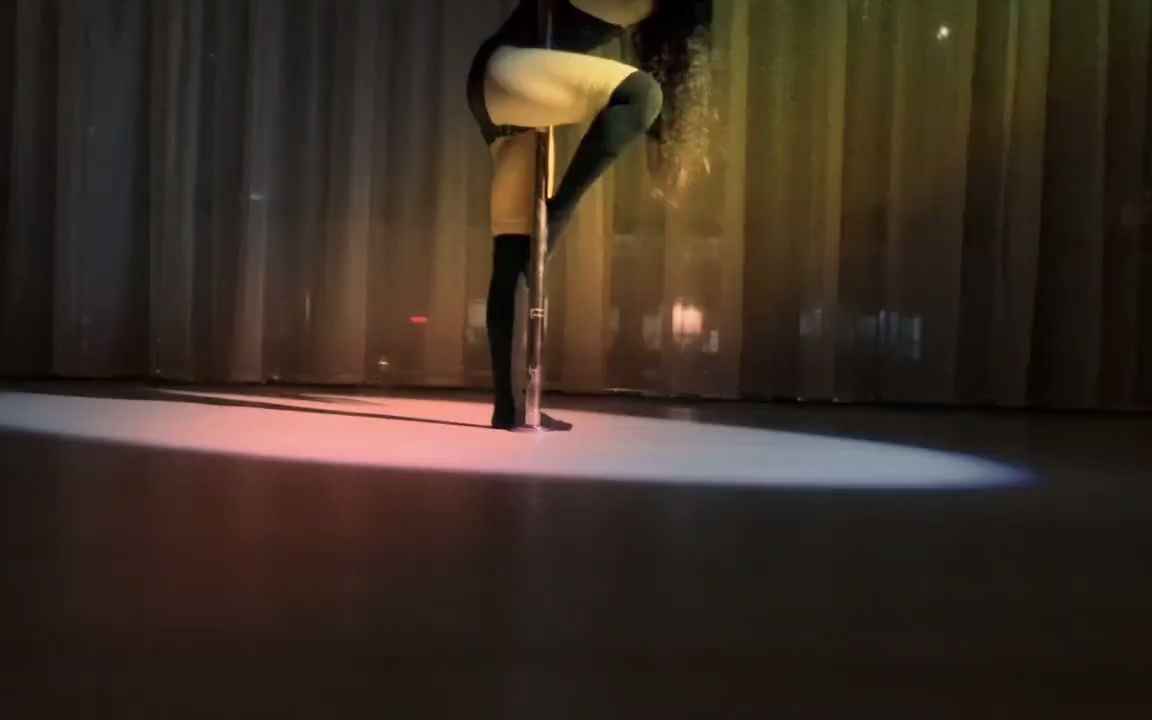 [图]做个善良的人更是艰难的选择。钢管舞poledancer钢管舞神奇女侠