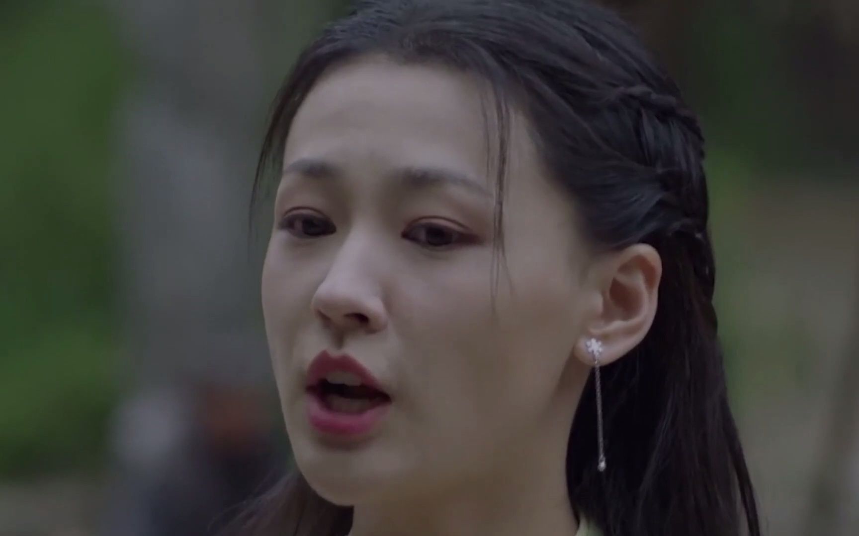 最美青鸟丁笑滢,无论颜值身材都是棒棒的,可至今都没谈过恋爱_哔哩