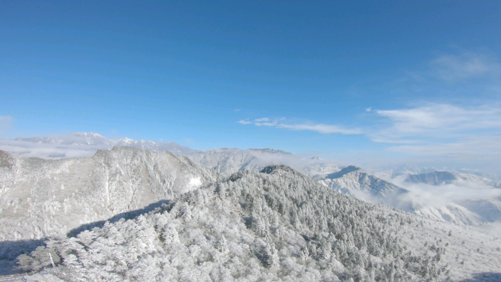 西岭雪山日月坪照片图片