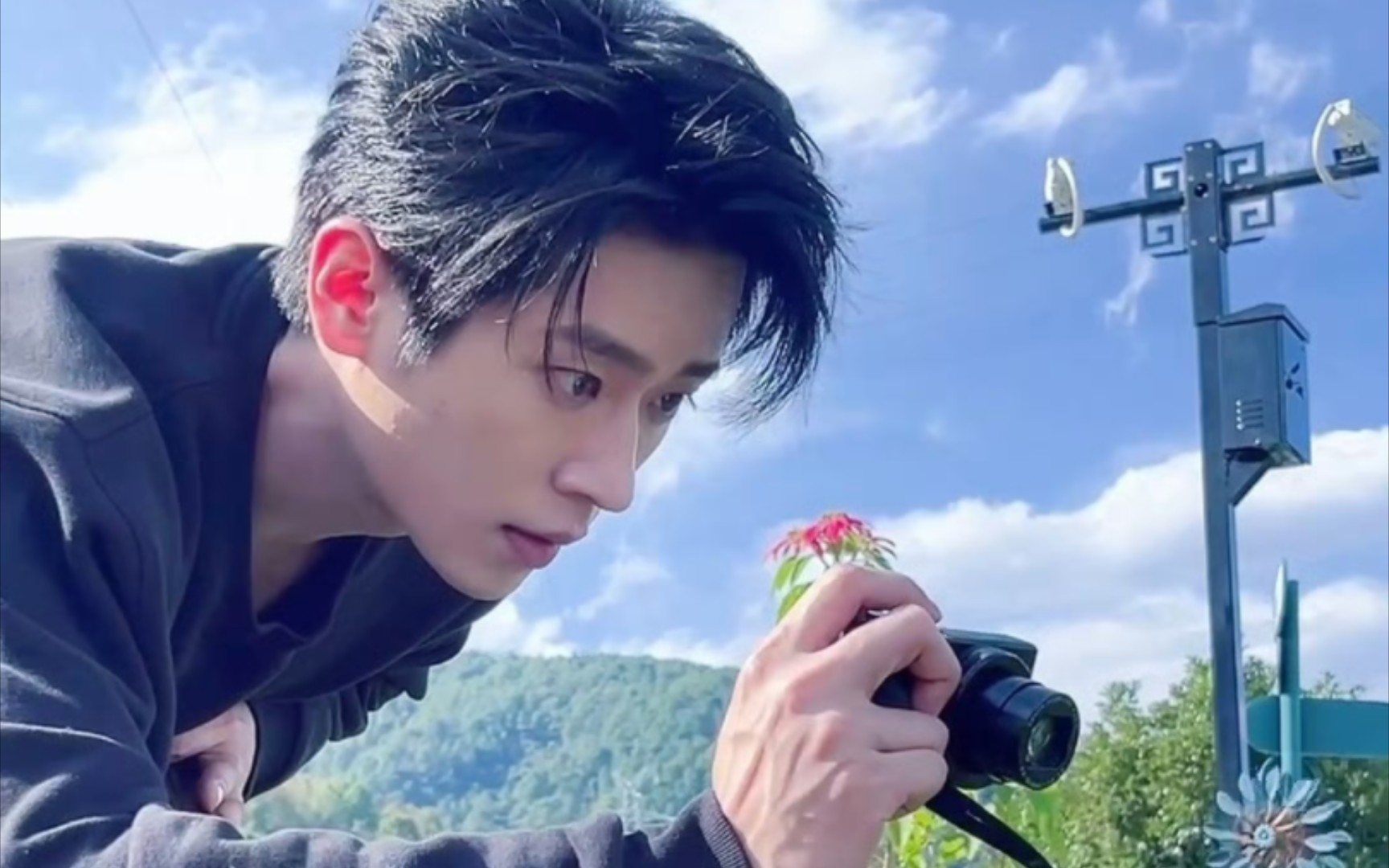 磊子哥请多来一些这样的生活照,日常感十足