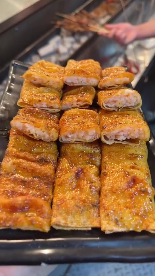 豆皮卷虾滑这样的烤品你们当地有吗