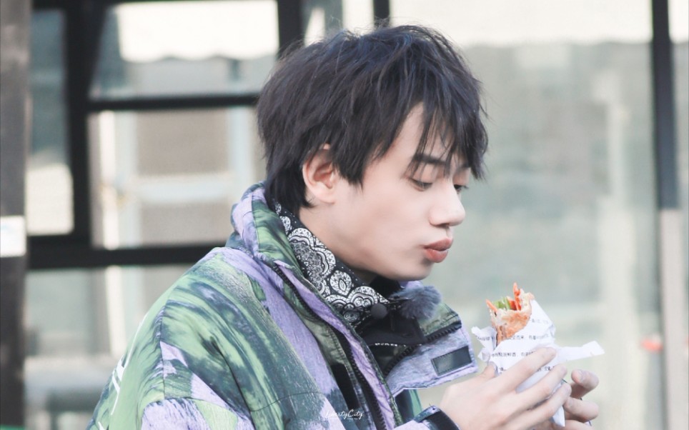 【subs张毅成】快乐干饭人