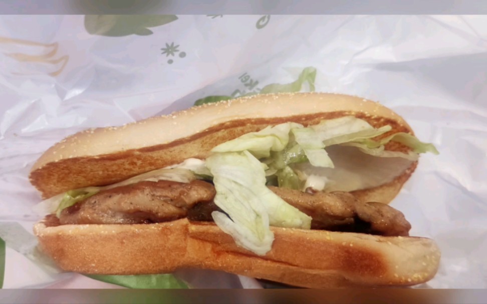 麦当劳板烧鸡腿堡中可乐两件套20240107