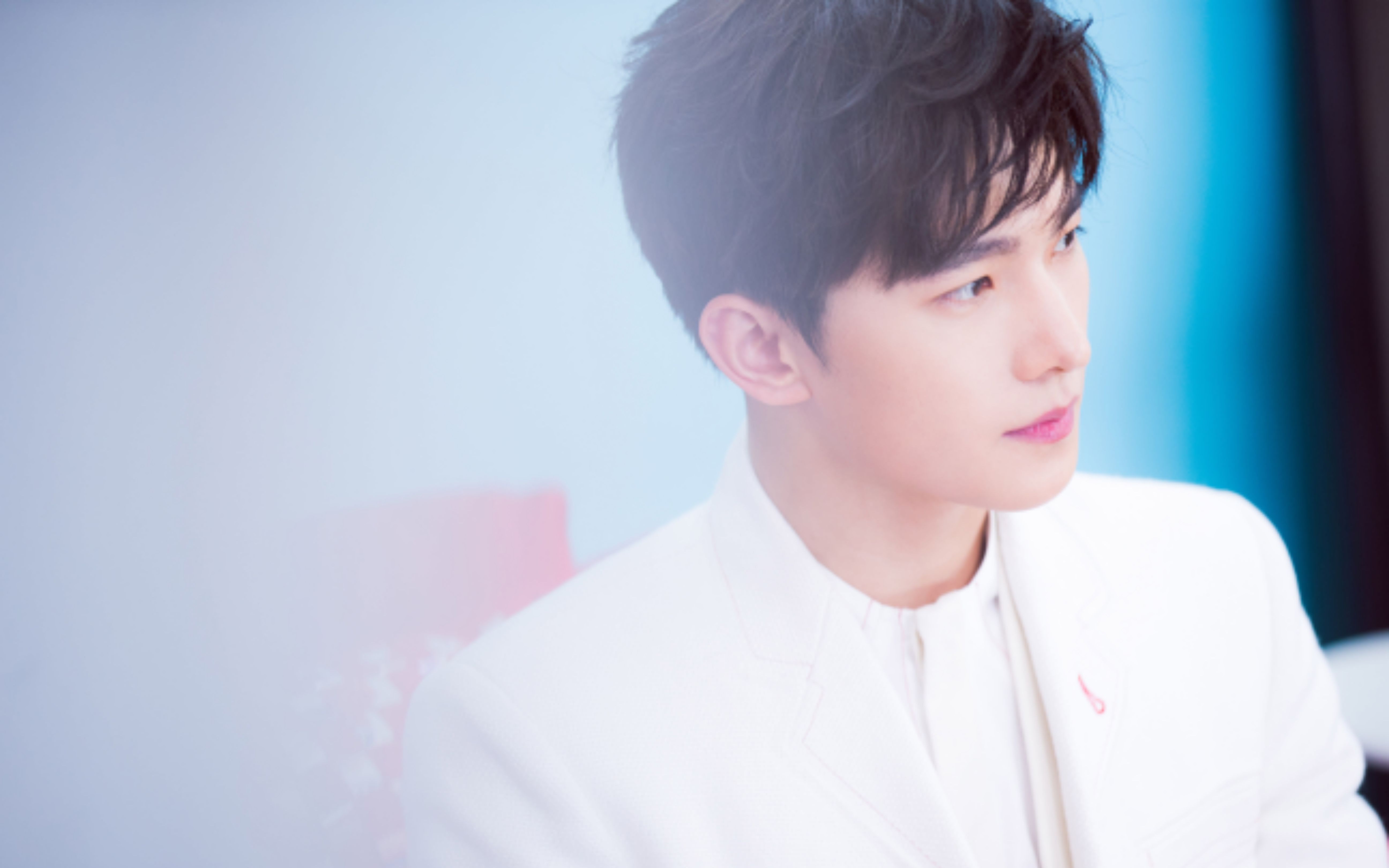 20170604 李毅大帝出征英国,wuli羊全程带劲助攻,虽是对大帝喊话,眼神