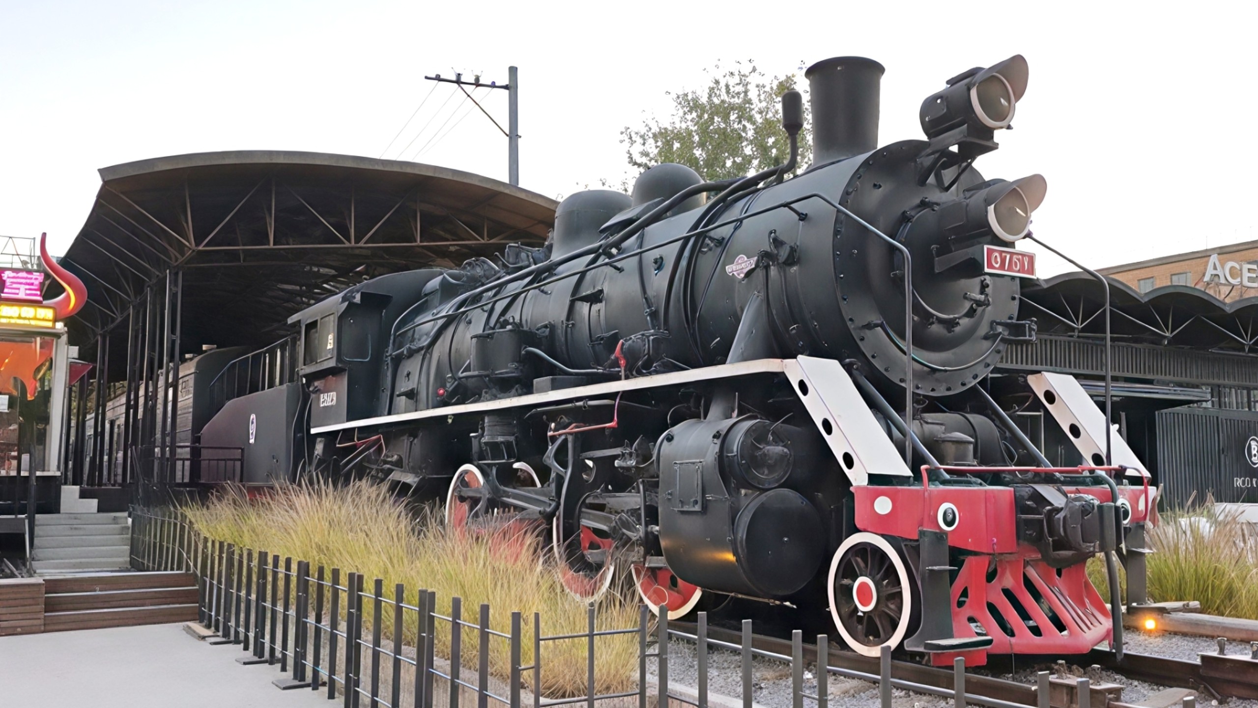 来798艺术城的751火车头广场·火车街区打卡探访静态展示的上游751号