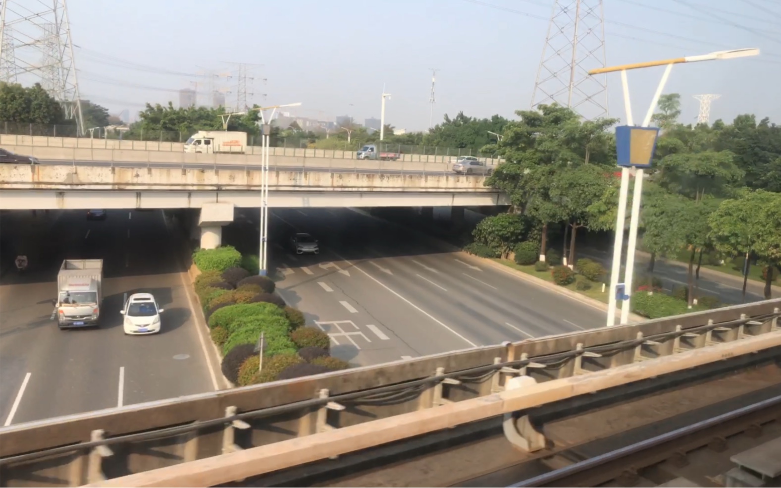 【铁道调研】广州地铁4号线黄村方向 海傍-石碁区间 原速左侧视角