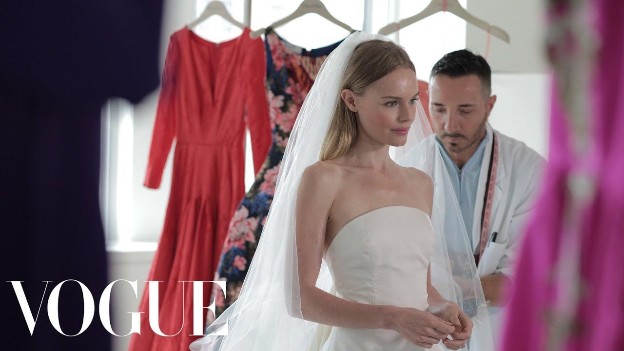 【VOGUE】凯特ⷦ𓢨Œ覲ƒ斯婚纱试装Kate Bosworth Sees Her Oscar de la Renta Wedding Dress哔哩哔哩bilibili