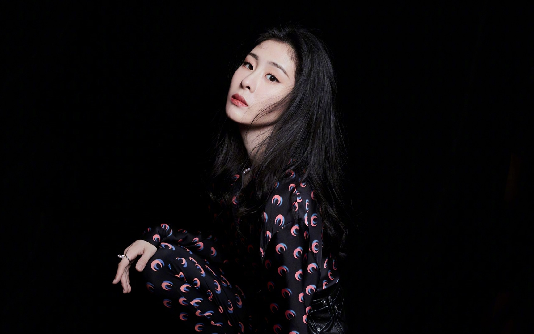 张碧晨新专myway 总裁威武 含4k 120fps_哔哩哔哩 (゜-゜)つロ 干杯